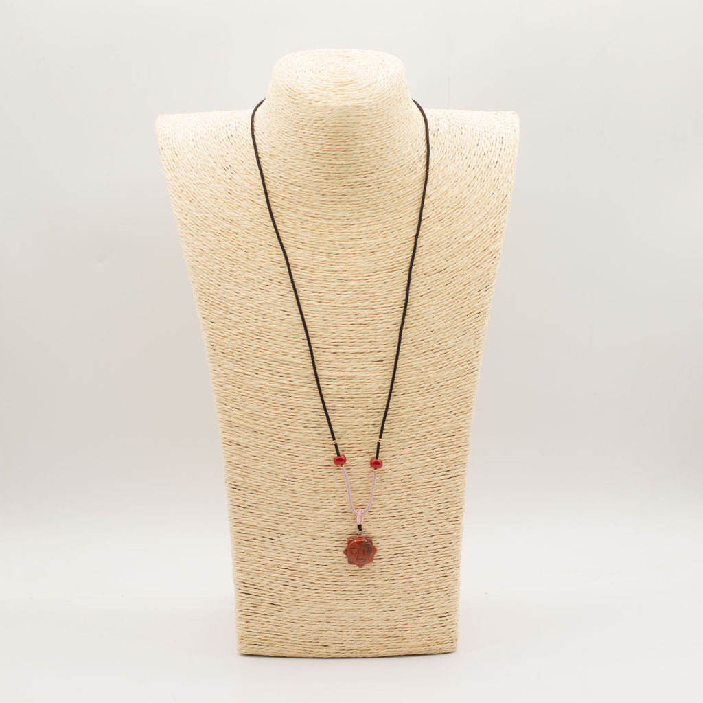 Collana con Cordino e Ciondolo in Gemma - Corniola Volto del Sole