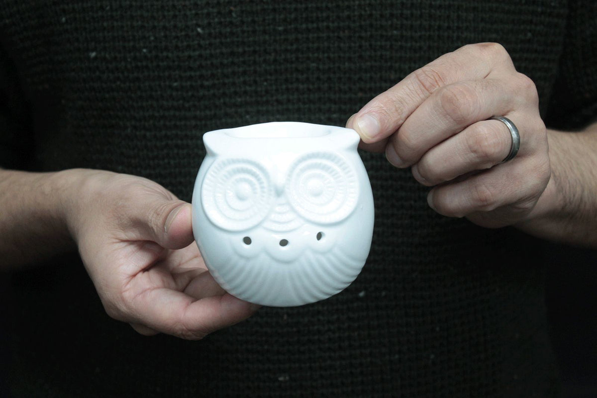Bruciaessenze Classico in Ceramica Bianca - Gufo Basso