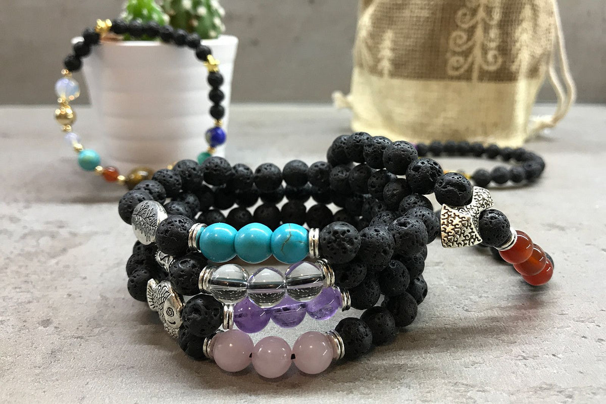Bracciale in Pietra Lavica - Sistema Solare Dorato