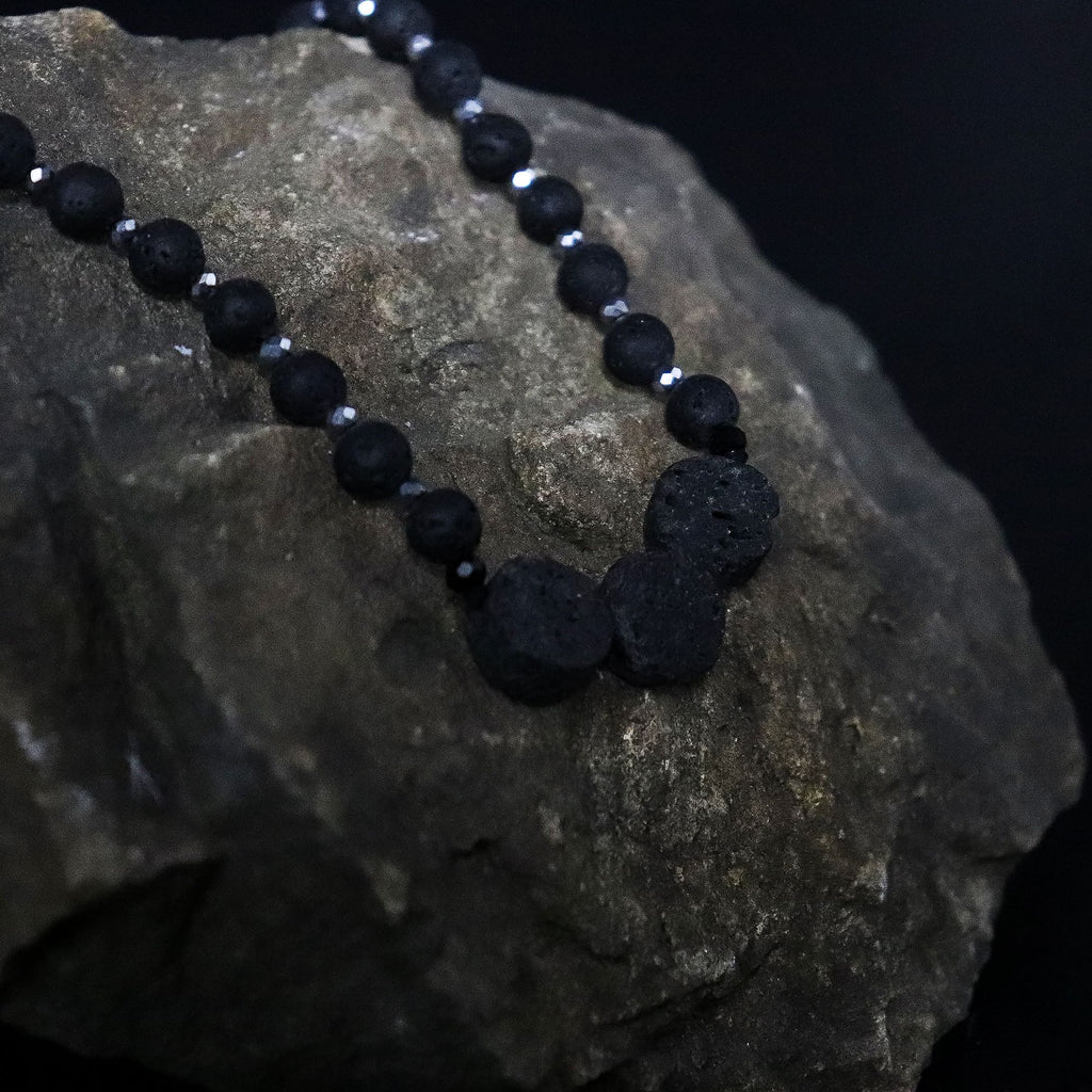 Essenza del Vulcano - Collana Connessione con la Natura