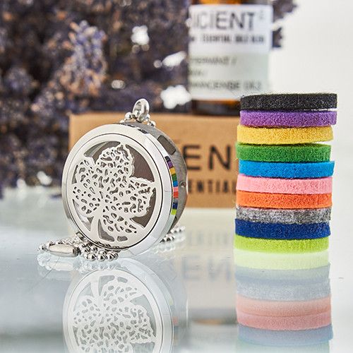 Collana Diffusore per Aromaterapia - Foglia 30 mm