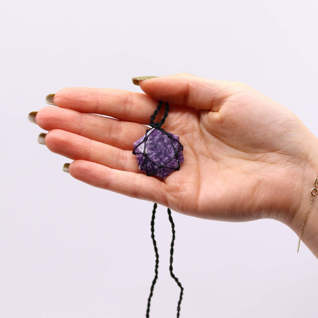 Ciondolo Esagonale in Pietra Preziosa con Laccio - Lepidolite