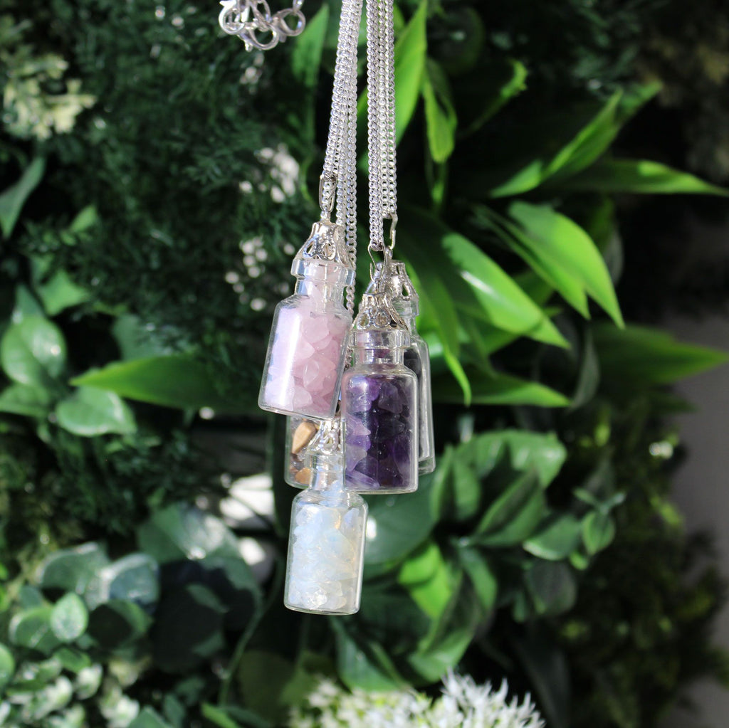 Collana con Bottiglia di Pietre Preziose - Opalite