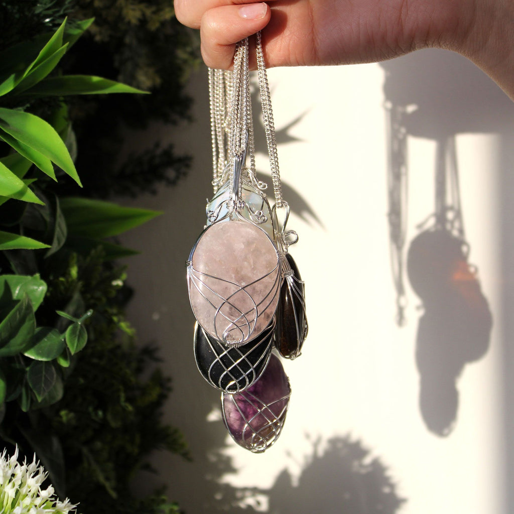 Collana con Pietra Preziosa Avvolta a Spirale - Quarzo Rosa