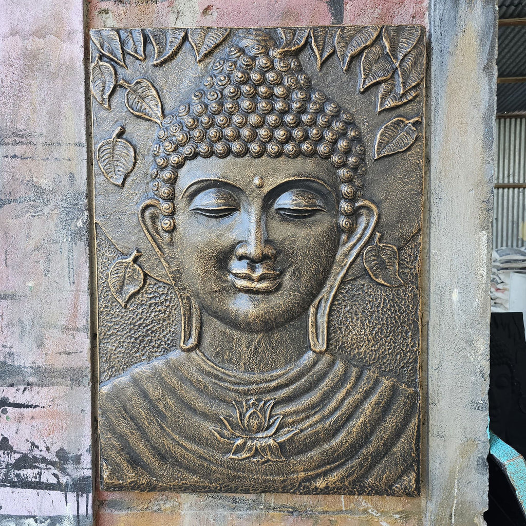 Grande Cornice in Ferro Buddha Oro Antico in Rilievo - 0,7x1m