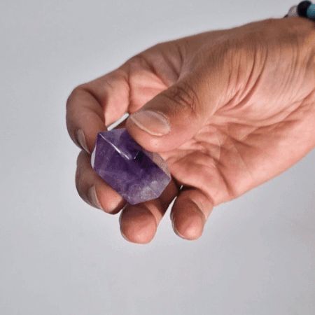Punta di Ametista Colore Intenso, Piccola (circa 4-5,5cm)