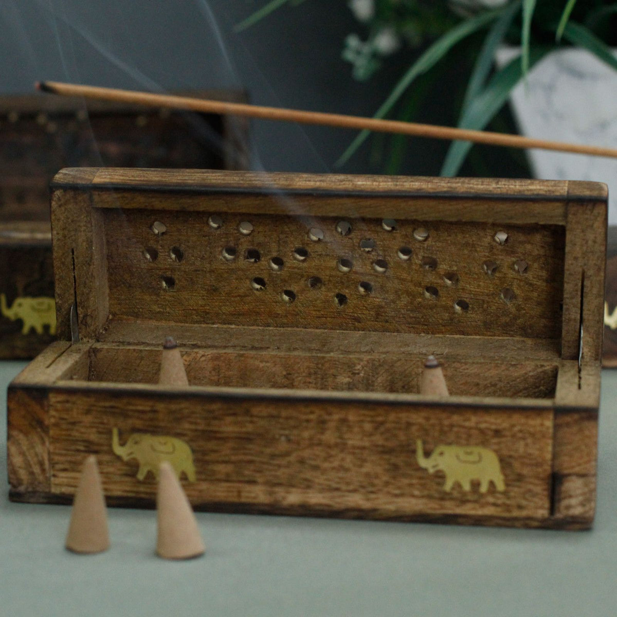 Porta Coni Incenso Smoke Box 15 cm - Legno di Mango