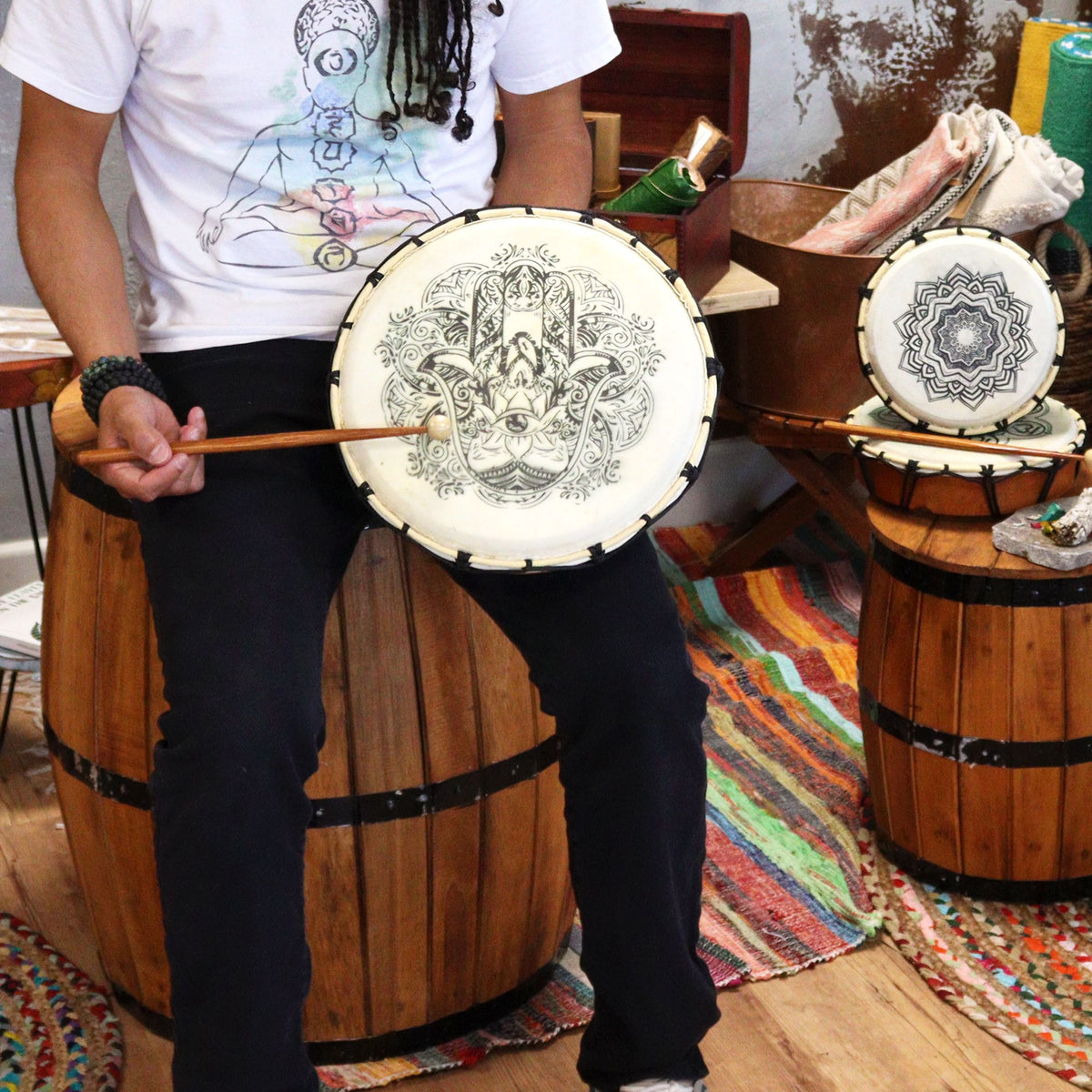 Tamburo sciamanico Hamsa con due battenti – 30 cm